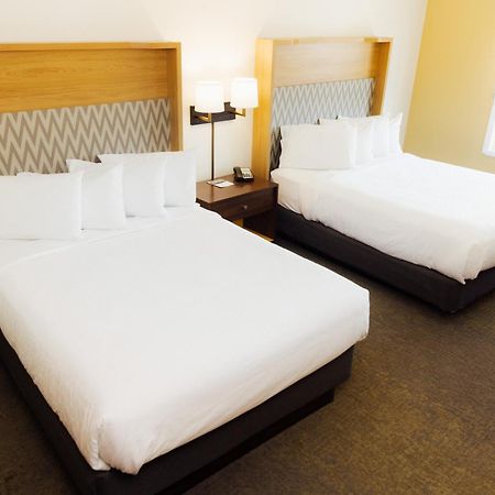 Holiday Inn & Suites - Hopkinsville - Convention Ctr By Ihg Esterno foto